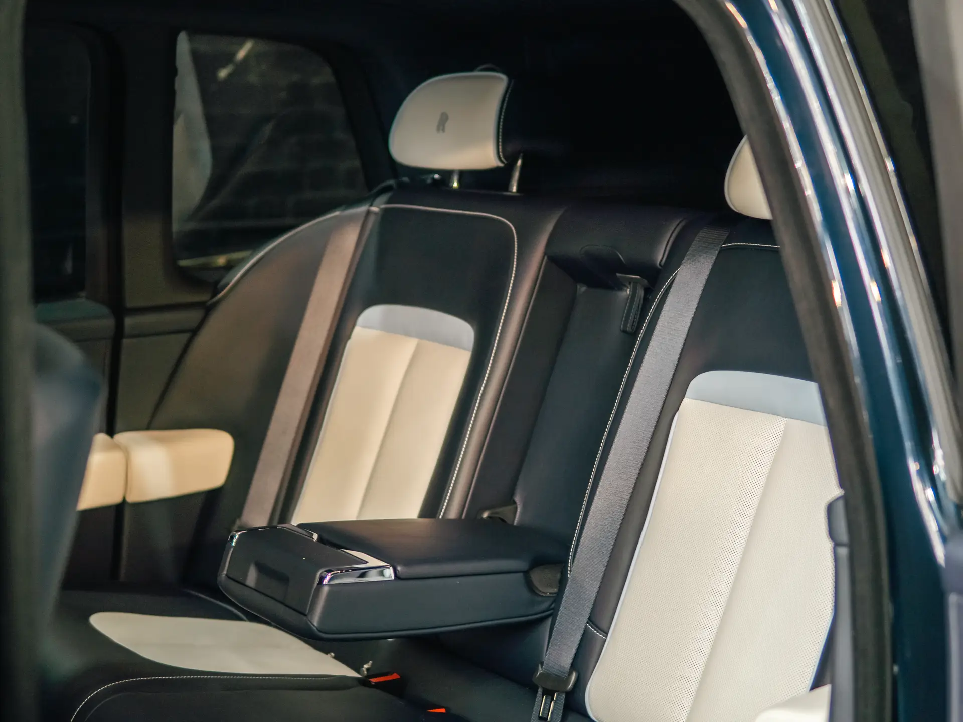 Rolls Royce Cullinan - Series II 8 DSC06512